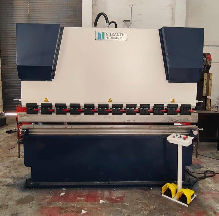 Hydraulic Press Brake